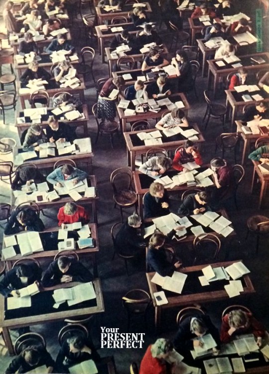 1956. В читальном зале научной библиотеки Томского университета.